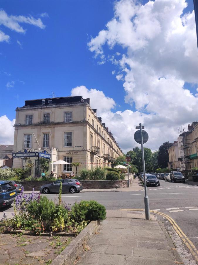 Westbourne Place Rooms - By Clifton Short Lets Bristol Exteriör bild